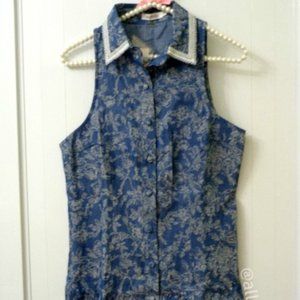 🎀 Naranka Sleeveless Top Size S